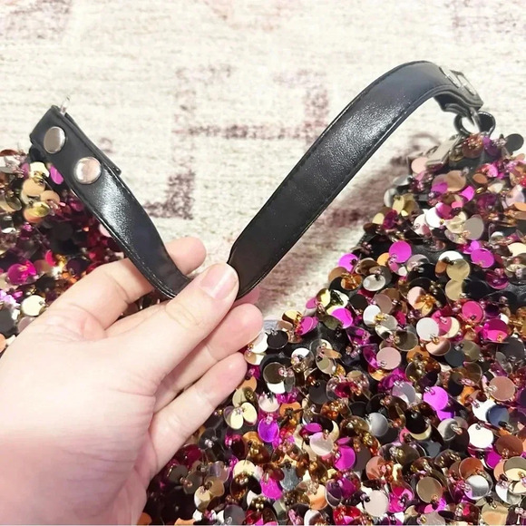 Y2k Pink, gold and black sequin shoulder bag - Picture 10 of 12